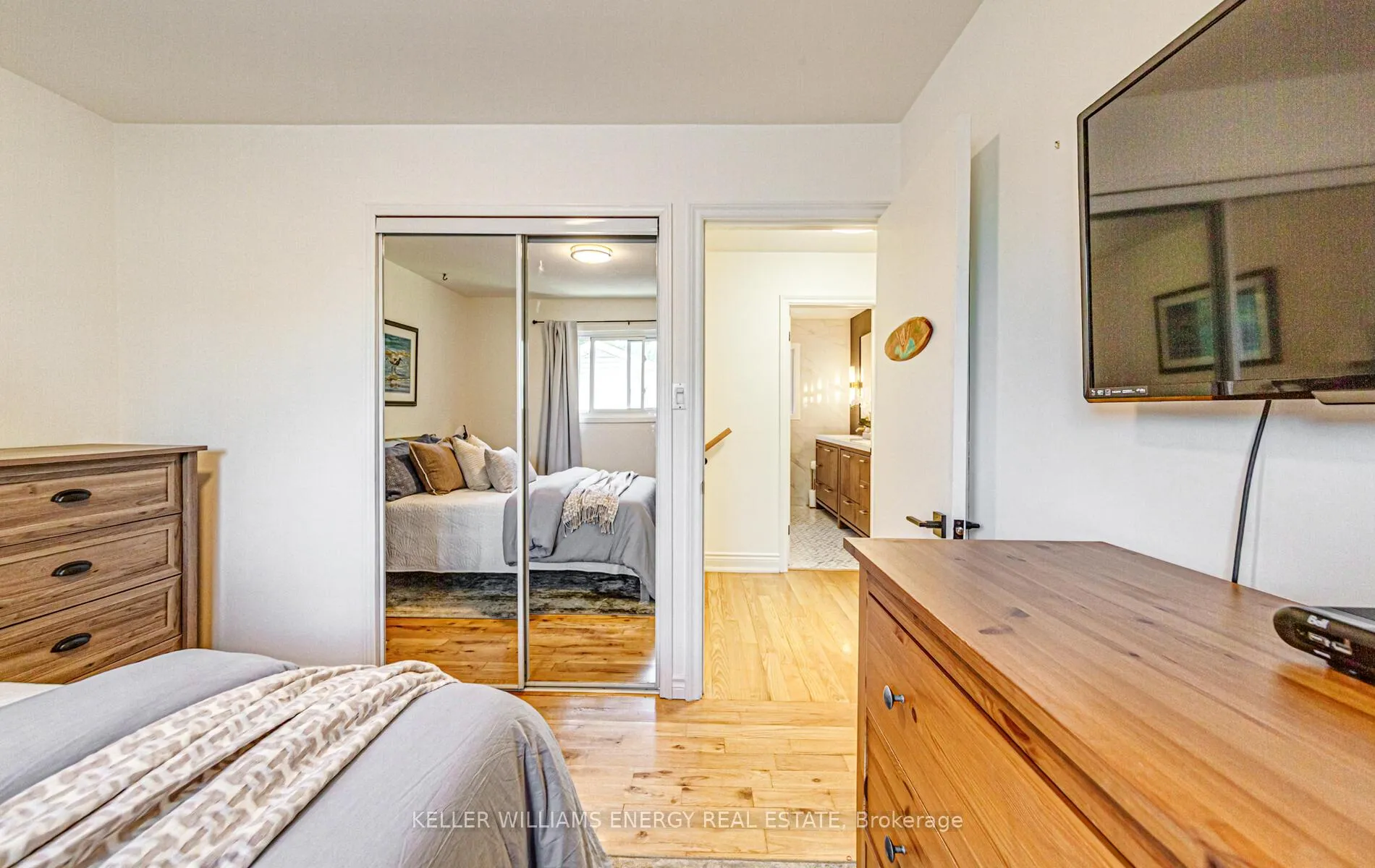 Photo 22 of 849 Byron Street N, Whitby, Williamsburg — HOMEH