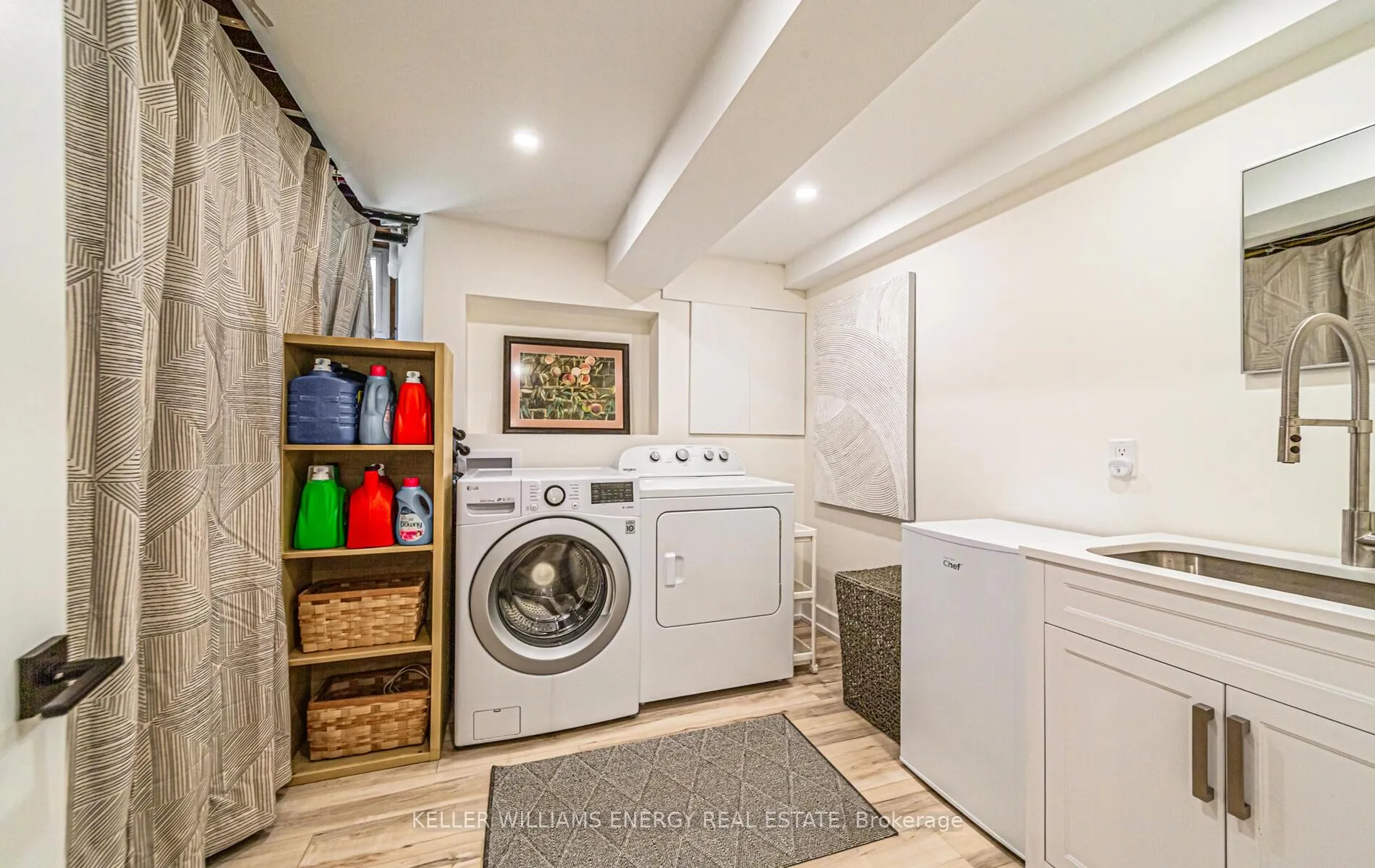 Photo 36 of 849 Byron Street N, Whitby, Williamsburg — HOMEH