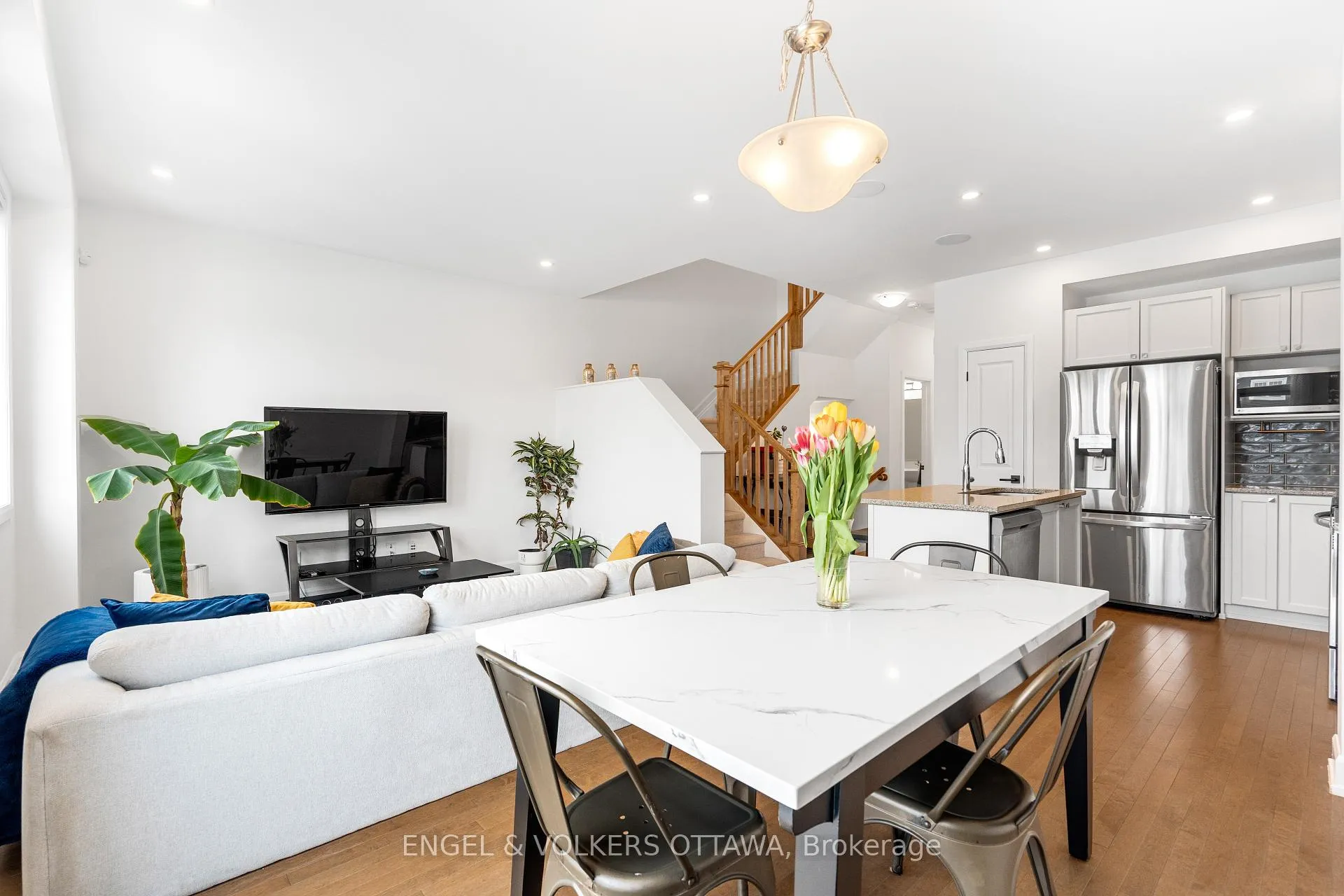 Photo 19 of 56 Gardenpost Terrace, Ottawa, Avalon West — HOMEH