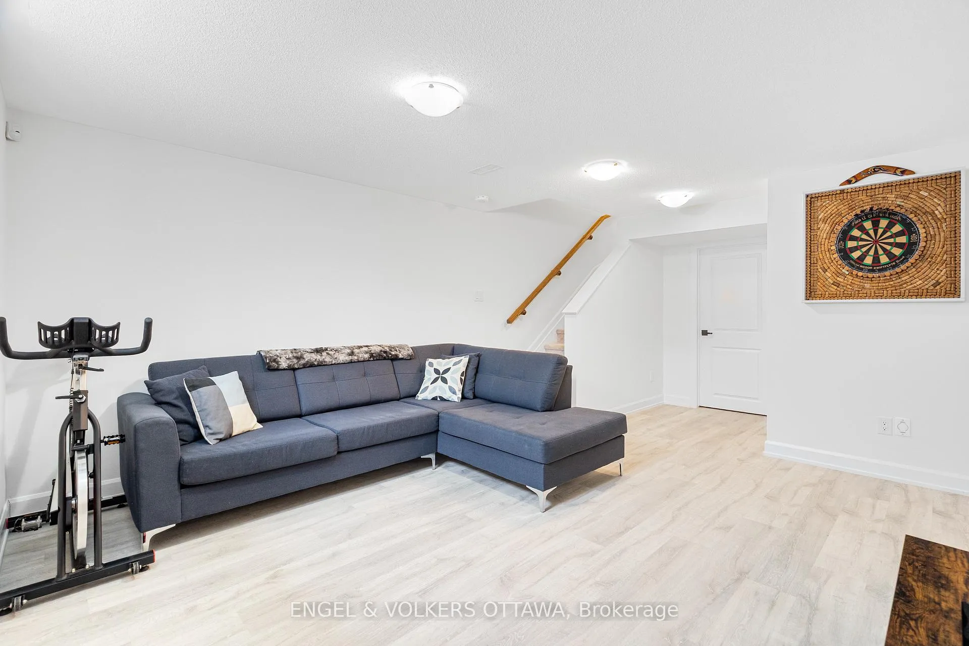 Photo 42 of 56 Gardenpost Terrace, Ottawa, Avalon West — HOMEH