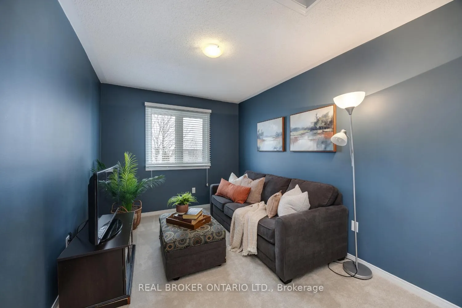 Photo 21 of Unit 5, 253 Sprucewood Crescent, Clarington, Bowmanville — HOMEH