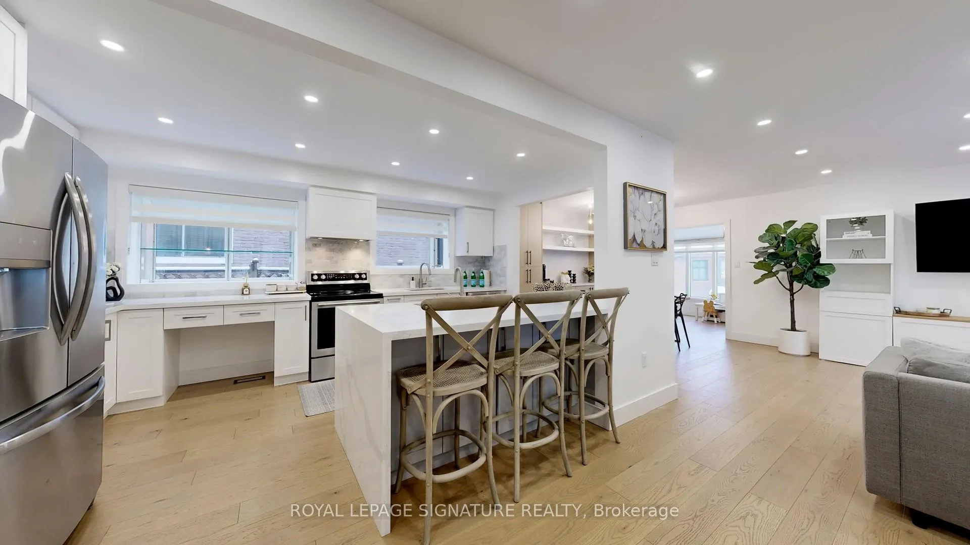 Photo 4 of 3 Freeman Road, Markham, Markham Village — HOMEH