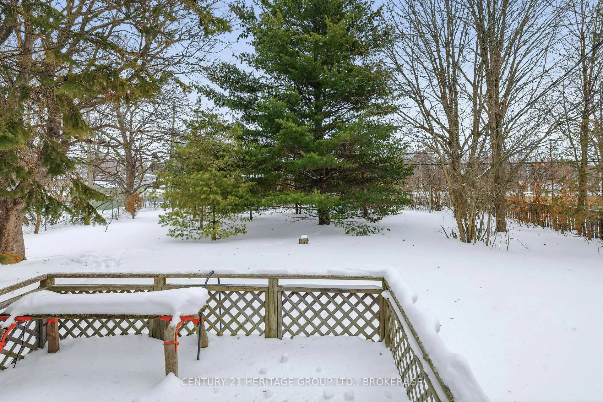 Photo 33 of 634 Fleet Street, Kingston, South of Taylor-Kidd Blvd — HOMEH