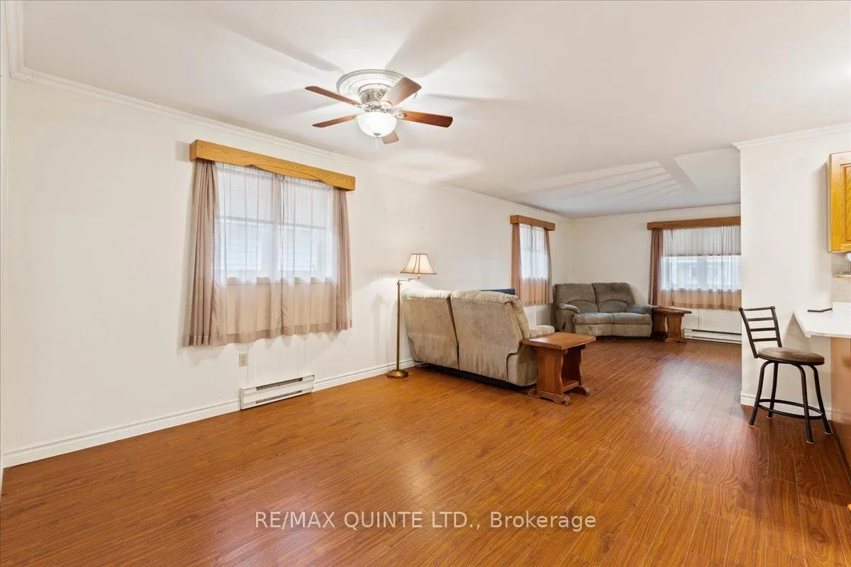 Photo 19 of 16 Maple Avenue, Prince Edward County, Picton Ward — HOMEH