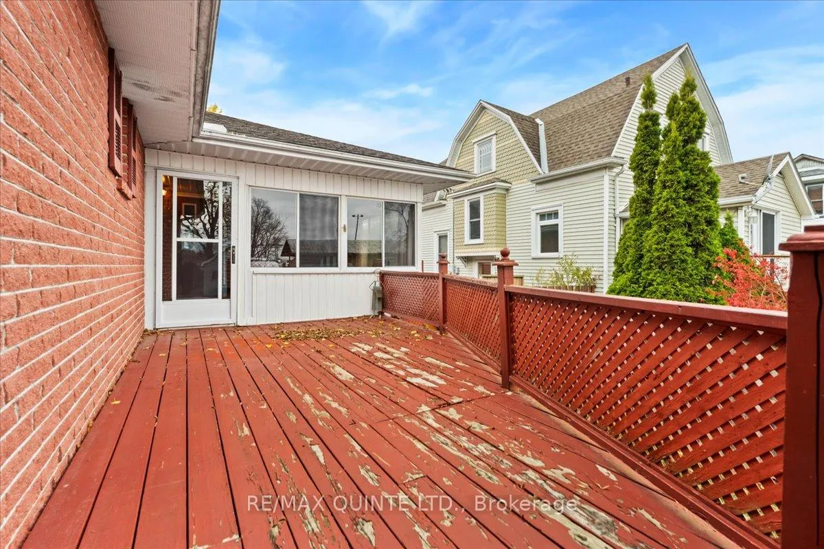 Photo 41 of 16 Maple Avenue, Prince Edward County, Picton Ward — HOMEH