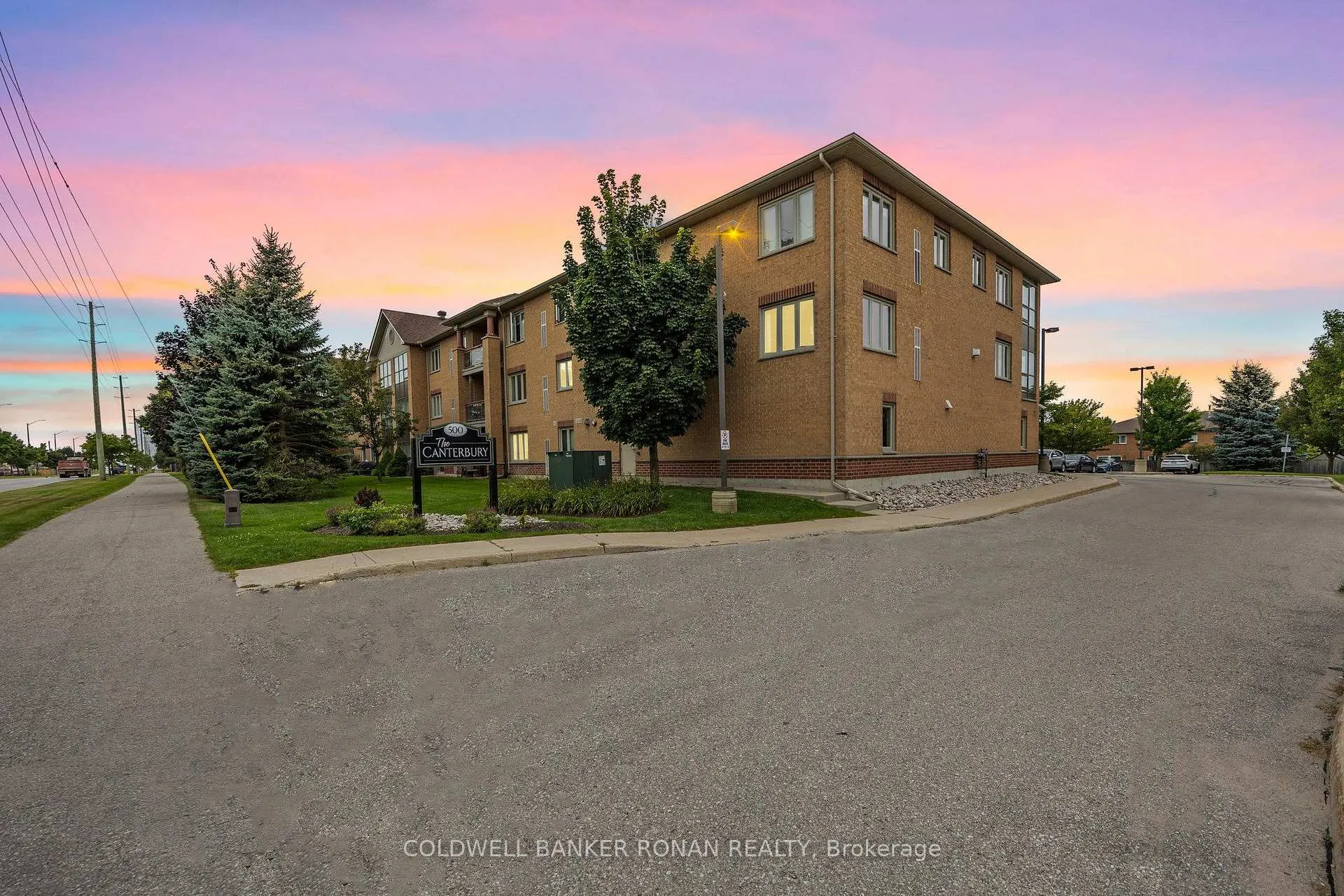 Photo 1 of Unit 311, 500 Mapleview Drive, Barrie, Holly — HOMEH