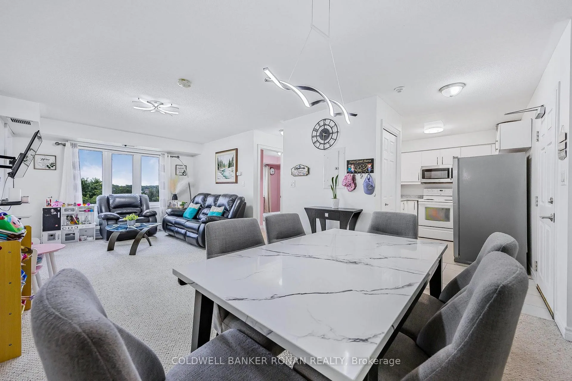 Photo 5 of Unit 311, 500 Mapleview Drive, Barrie, Holly — HOMEH
