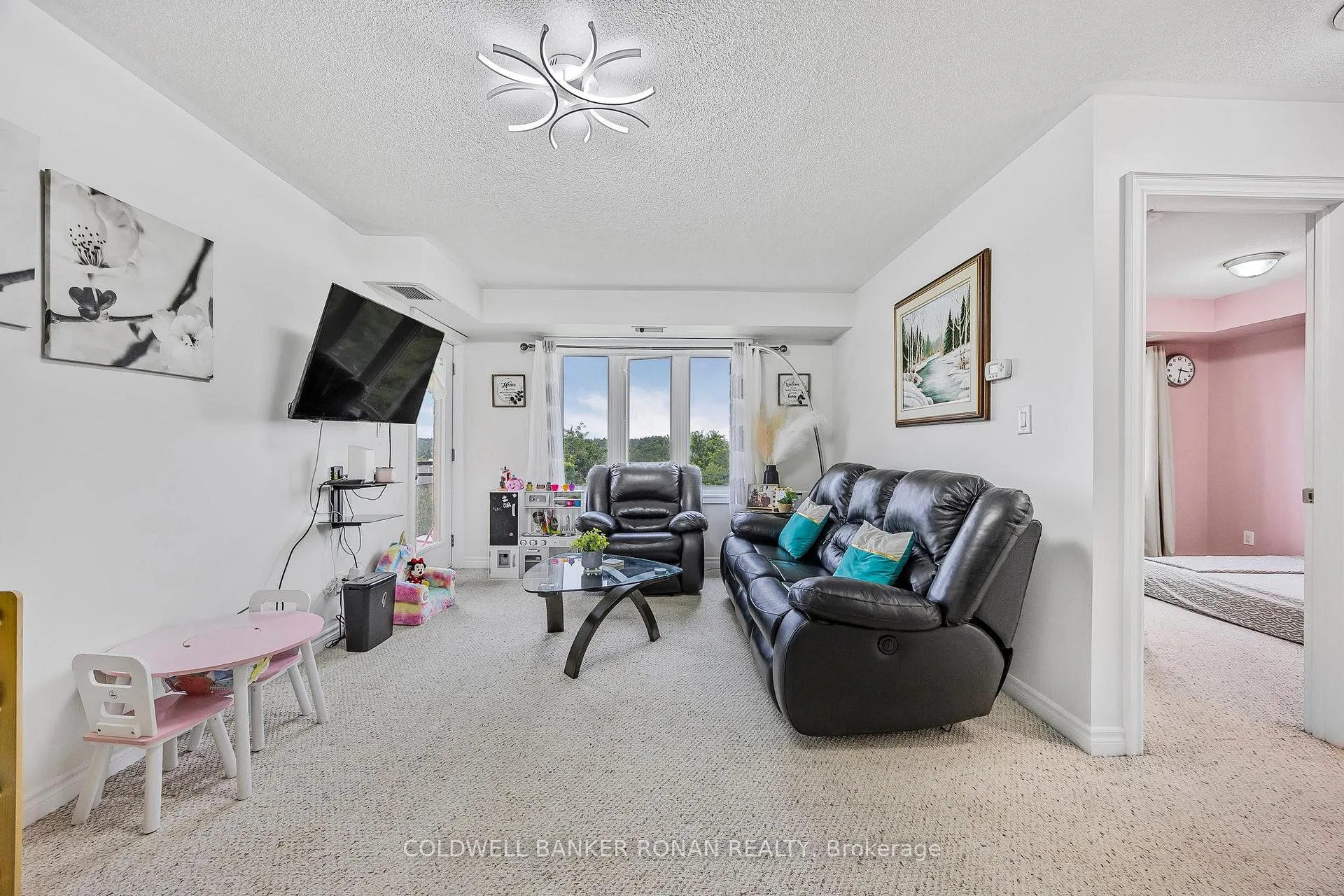 Photo 11 of Unit 311, 500 Mapleview Drive, Barrie, Holly — HOMEH