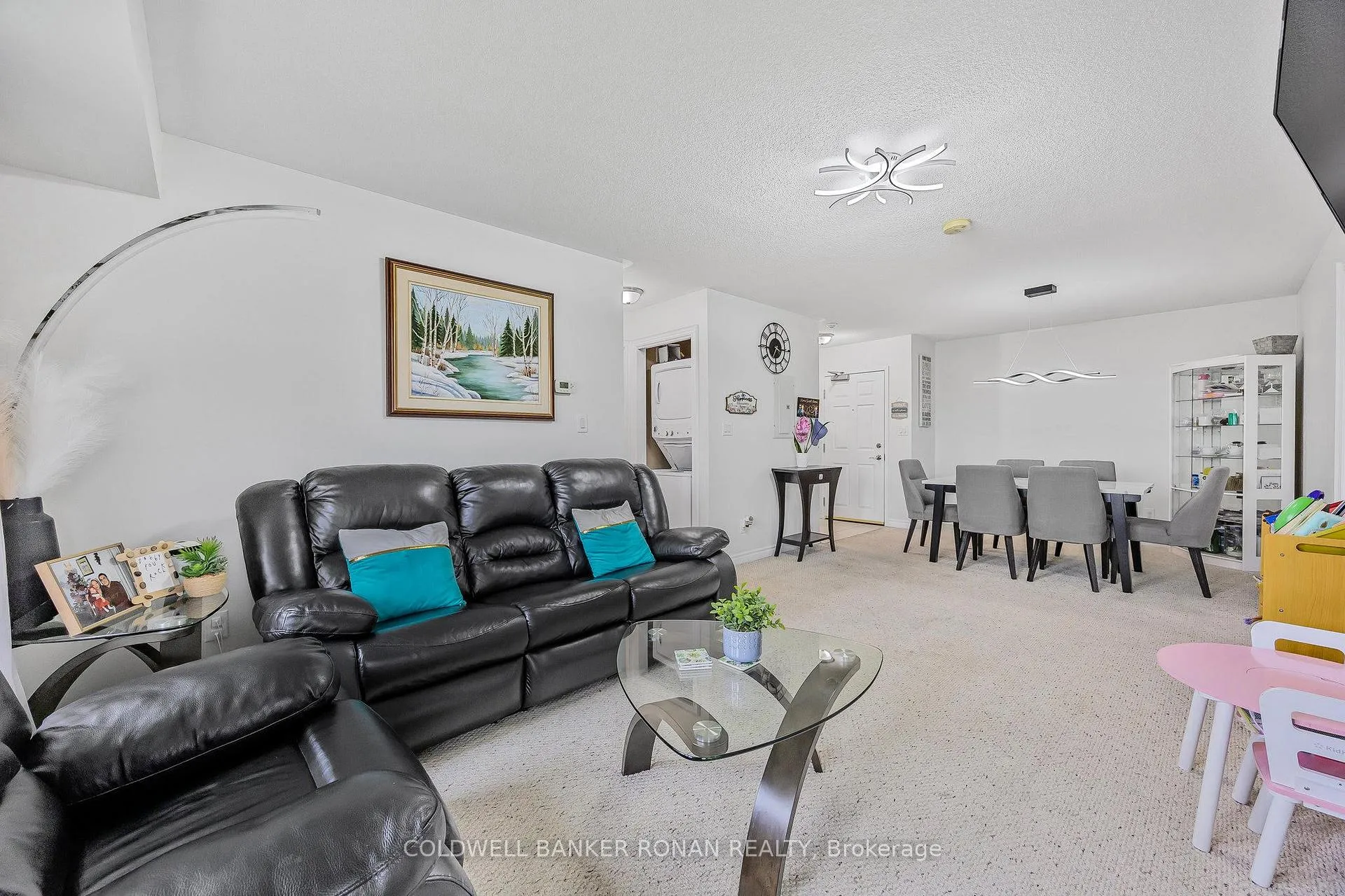 Photo 14 of Unit 311, 500 Mapleview Drive, Barrie, Holly — HOMEH