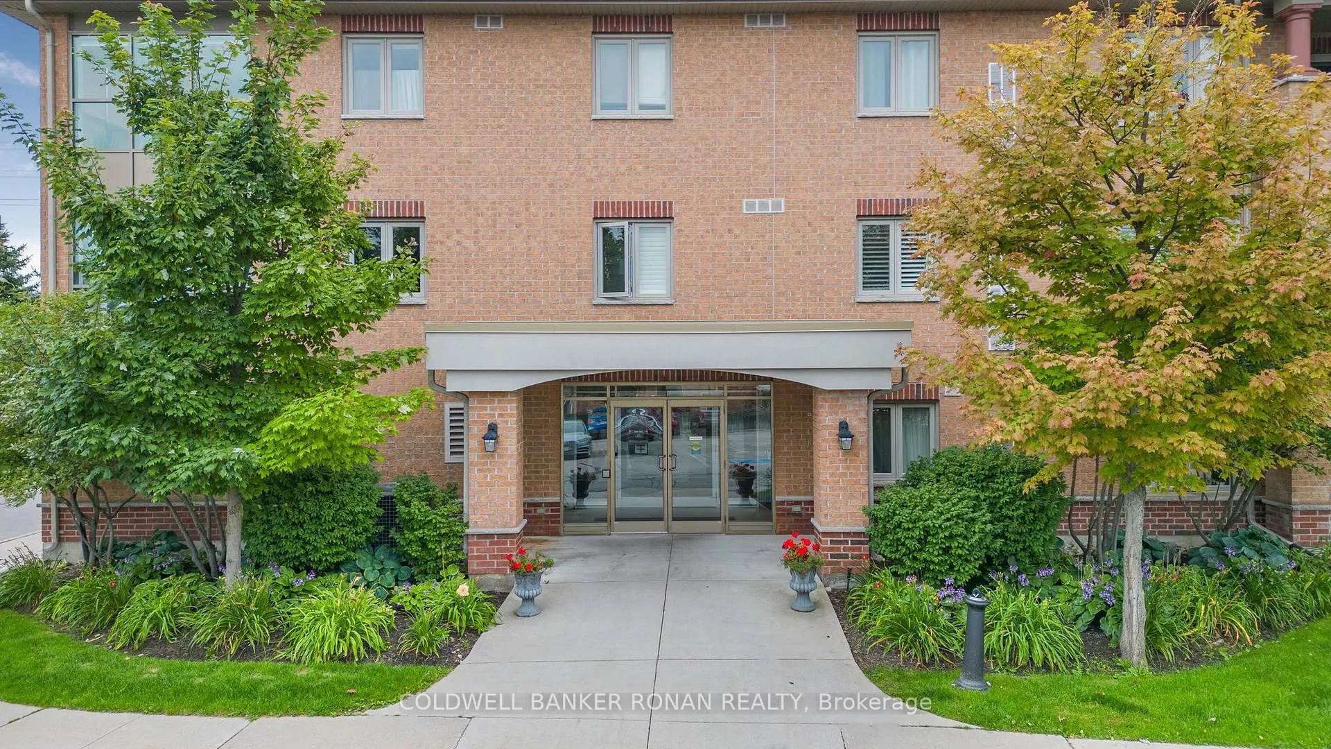 Photo 37 of Unit 311, 500 Mapleview Drive, Barrie, Holly — HOMEH