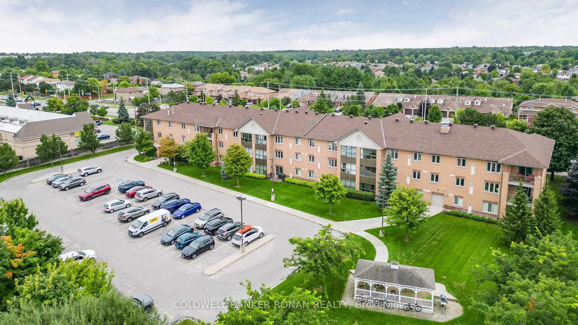 Photo 39 of Unit 311, 500 Mapleview Drive, Barrie, Holly — HOMEH