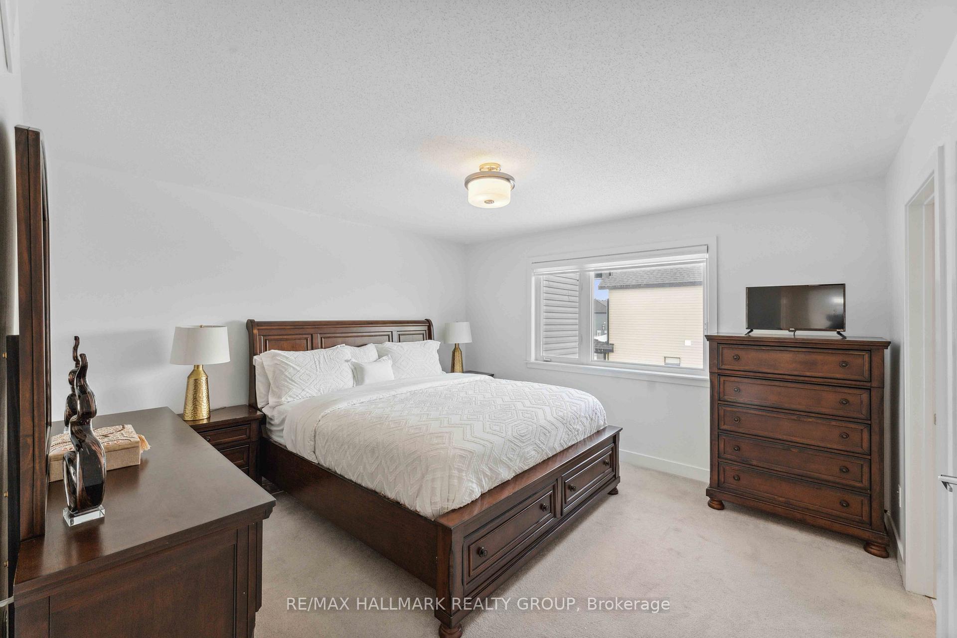 Photo 17 of 22 Kugagami Road, Ottawa, Leitrim — HOMEH