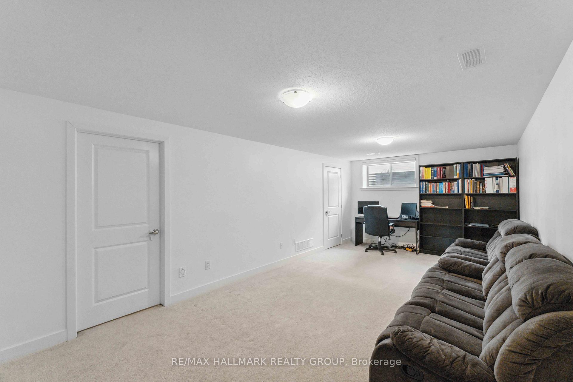 Photo 23 of 22 Kugagami Road, Ottawa, Leitrim — HOMEH