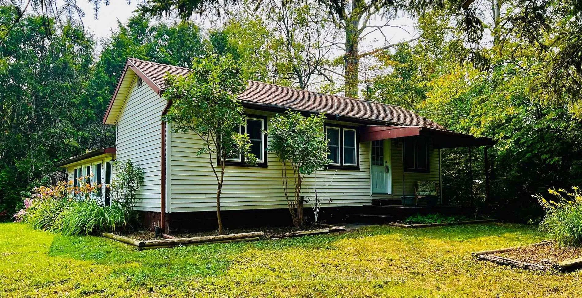 Front of 82096 Elm Street