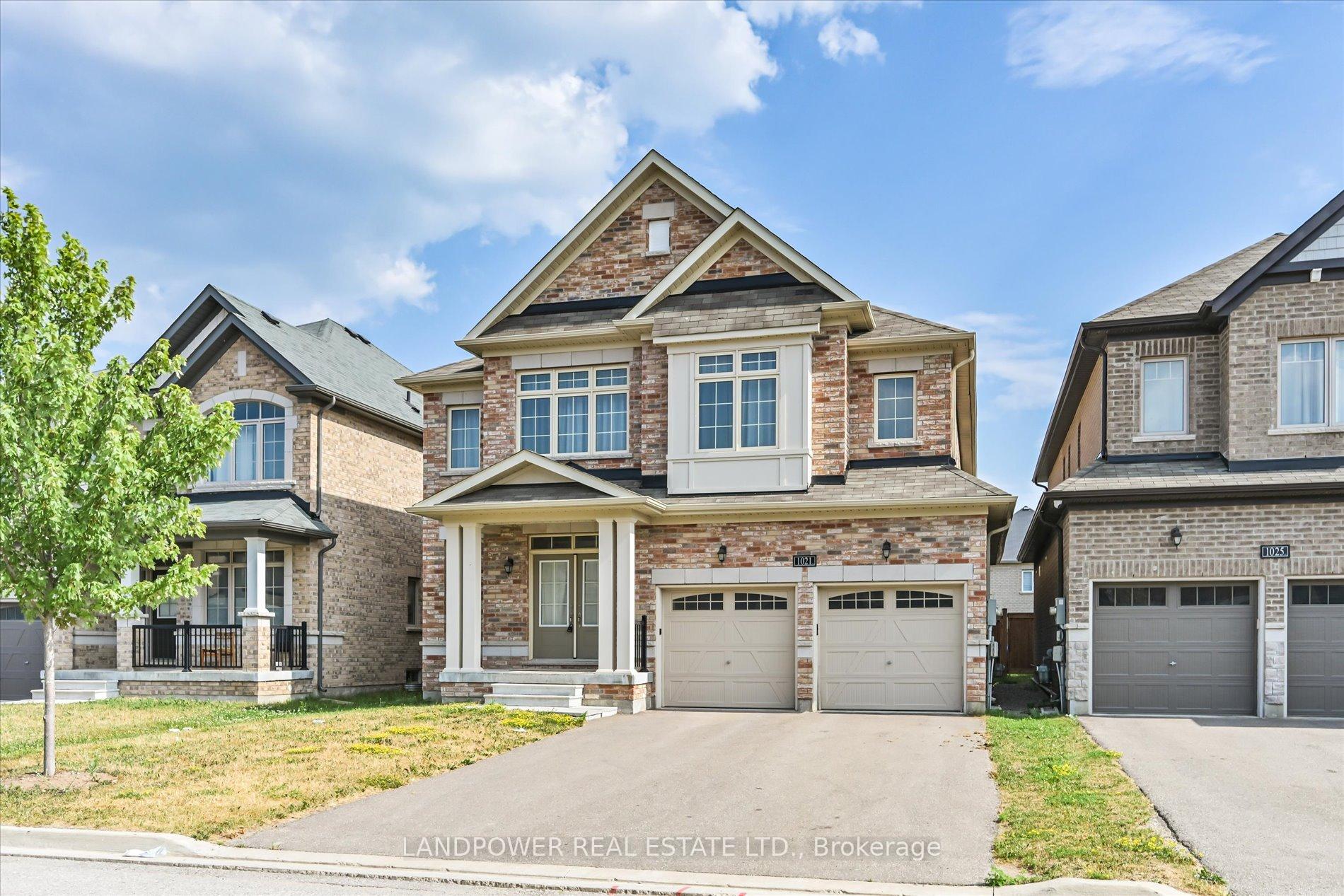 Photo 2 of 1021 Barton Way, Innisfil, Alcona — HOMEH