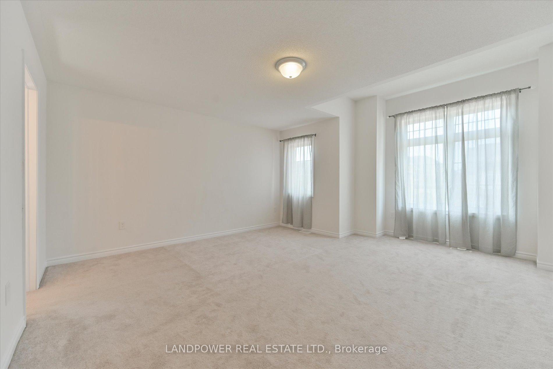 Photo 24 of 1021 Barton Way, Innisfil, Alcona — HOMEH