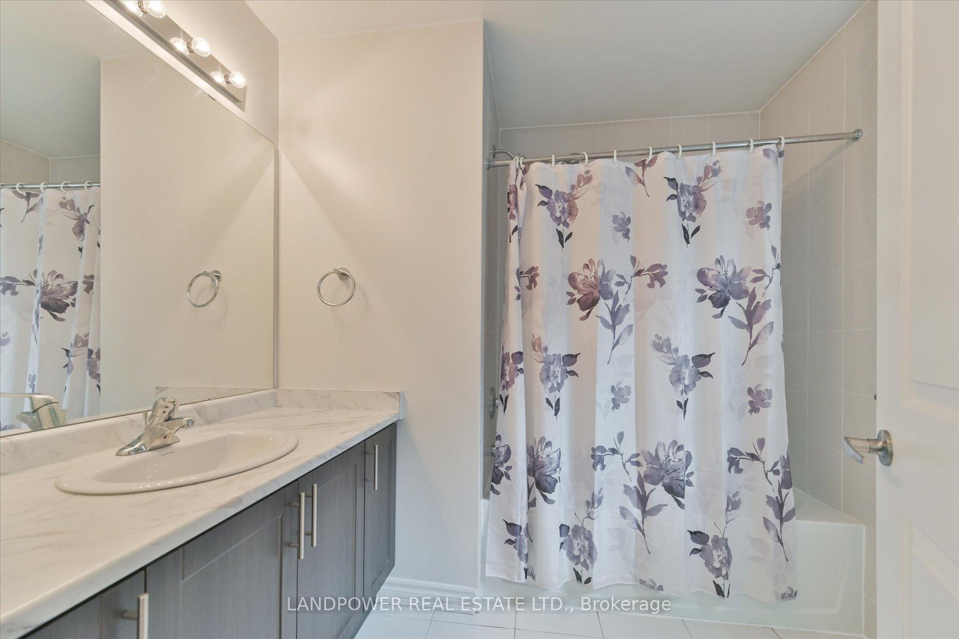 Photo 26 of 1021 Barton Way, Innisfil, Alcona — HOMEH