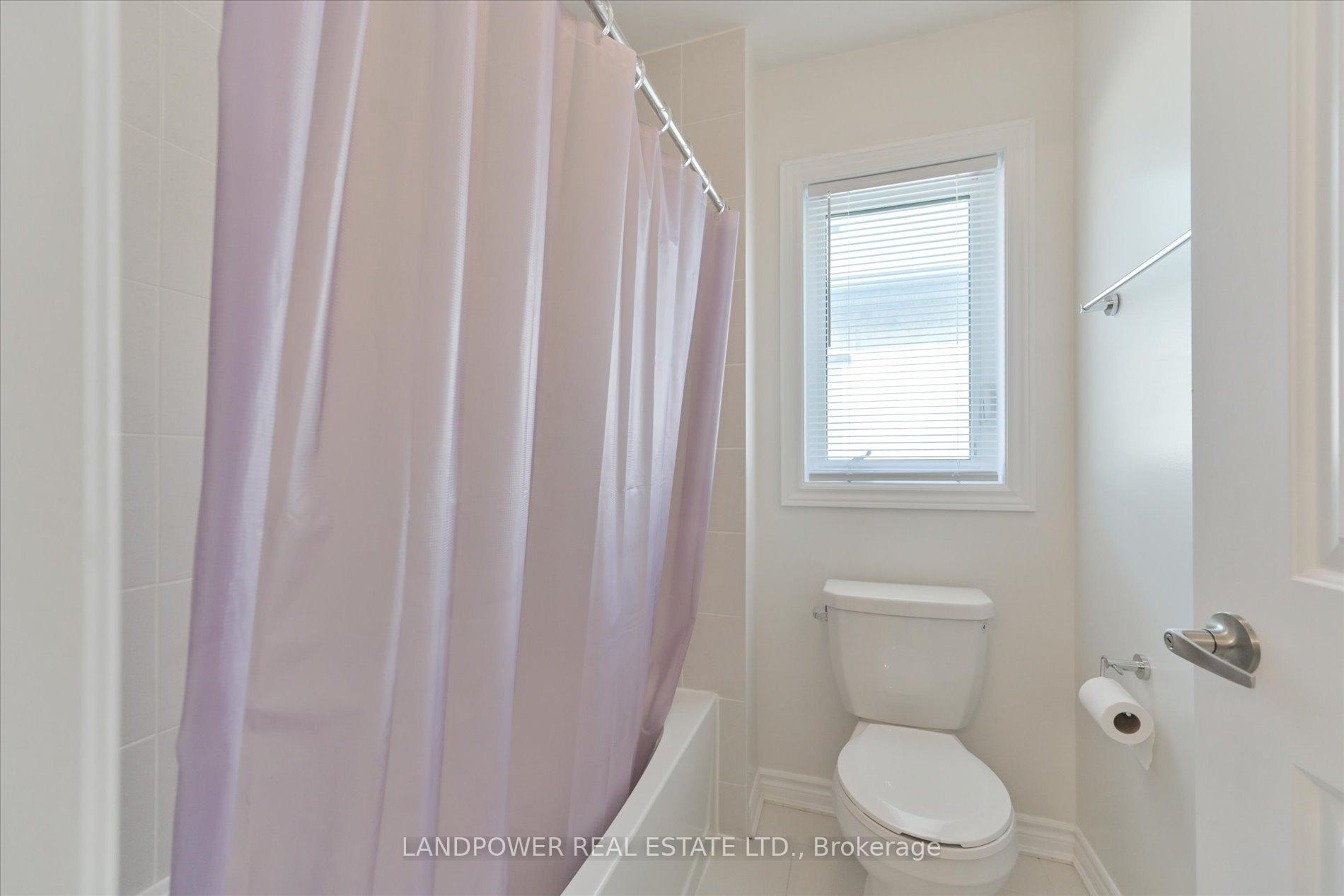 Photo 29 of 1021 Barton Way, Innisfil, Alcona — HOMEH