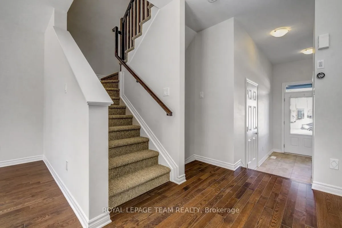 Photo 4 of 776 Miikana Road, Ottawa, Blossom Park/Kemp Park/Findlay Creek — HOMEH