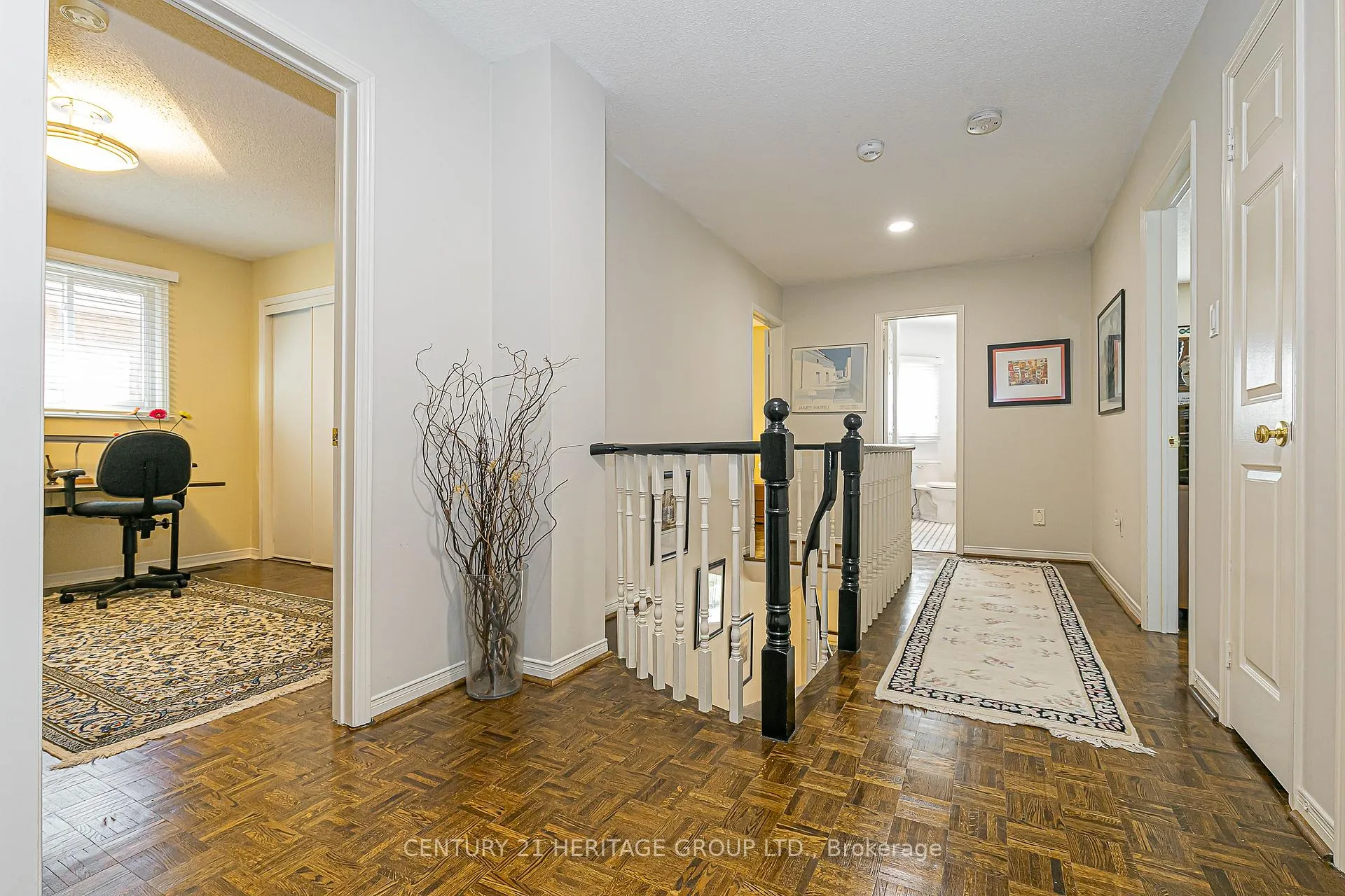 Photo 10 of 30 Rimmington Drive, Vaughan, Brownridge — HOMEH
