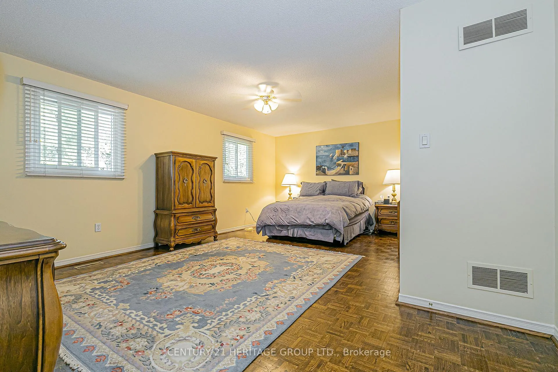 Photo 11 of 30 Rimmington Drive, Vaughan, Brownridge — HOMEH