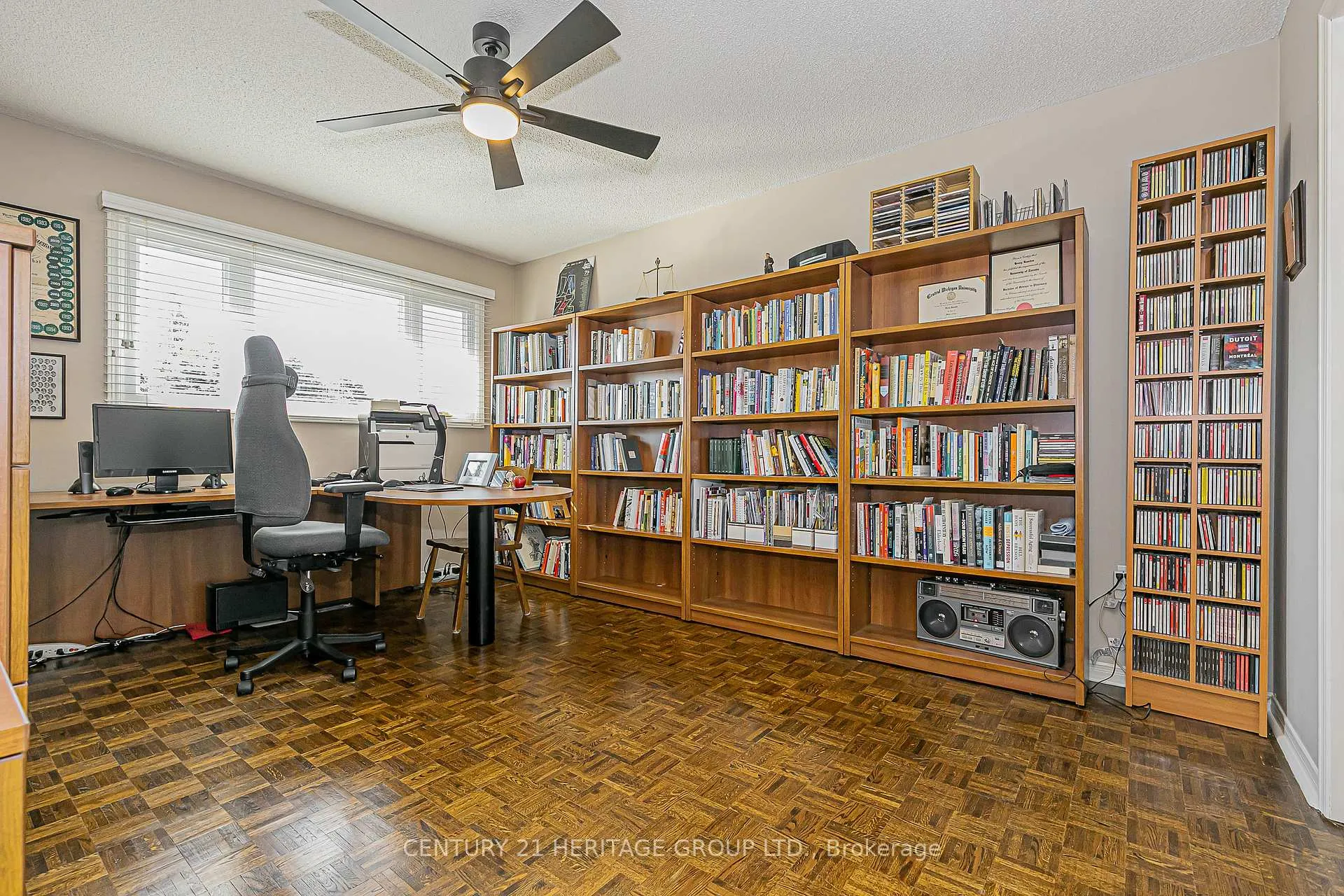 Photo 14 of 30 Rimmington Drive, Vaughan, Brownridge — HOMEH