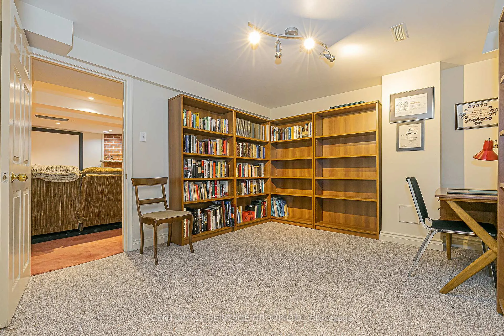 Photo 16 of 30 Rimmington Drive, Vaughan, Brownridge — HOMEH