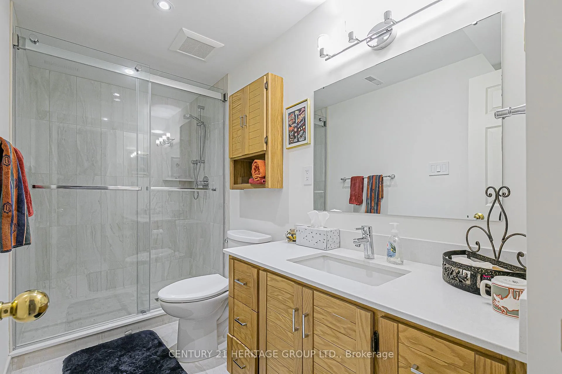 Photo 20 of 30 Rimmington Drive, Vaughan, Brownridge — HOMEH