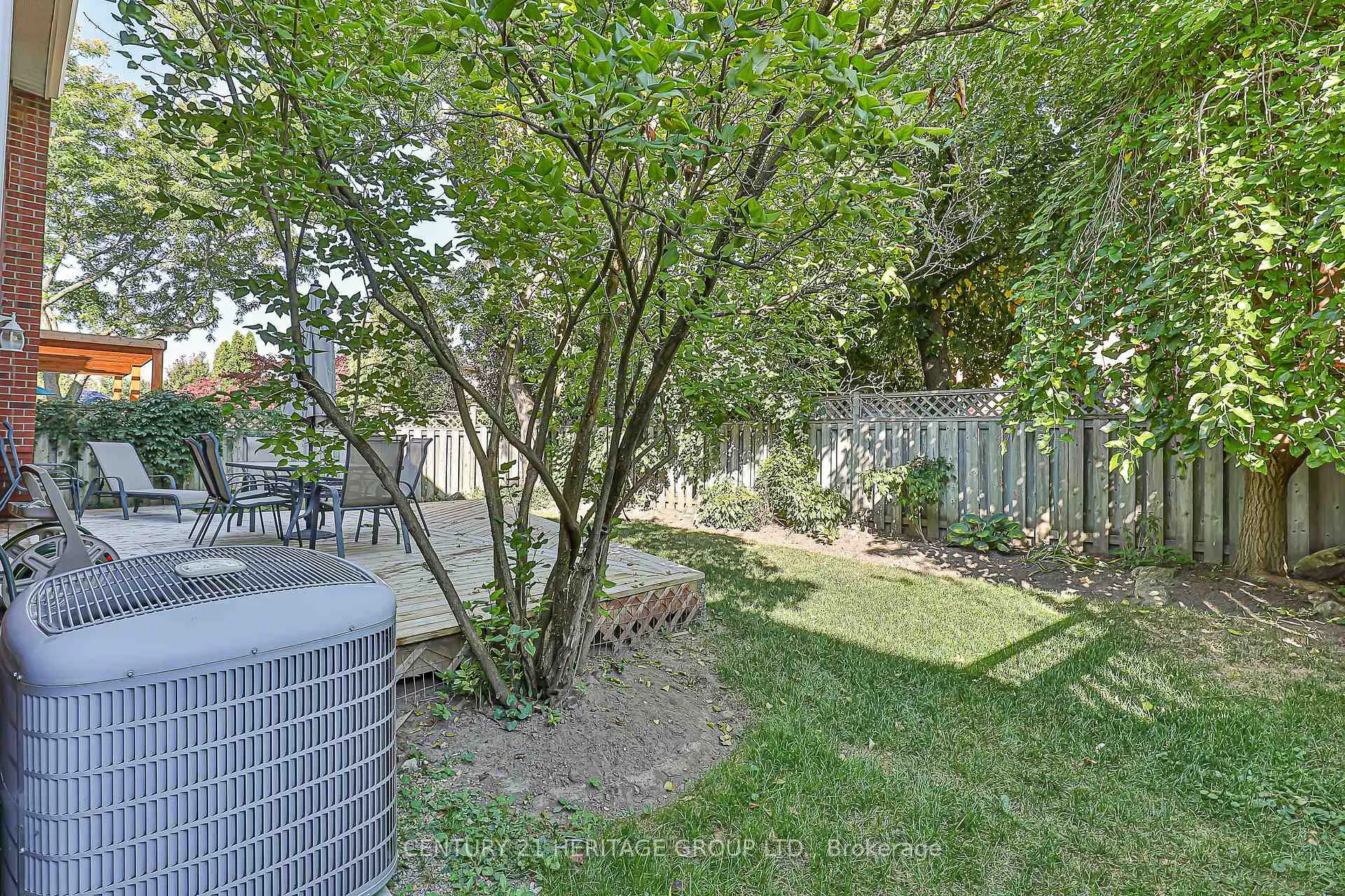 Photo 21 of 30 Rimmington Drive, Vaughan, Brownridge — HOMEH