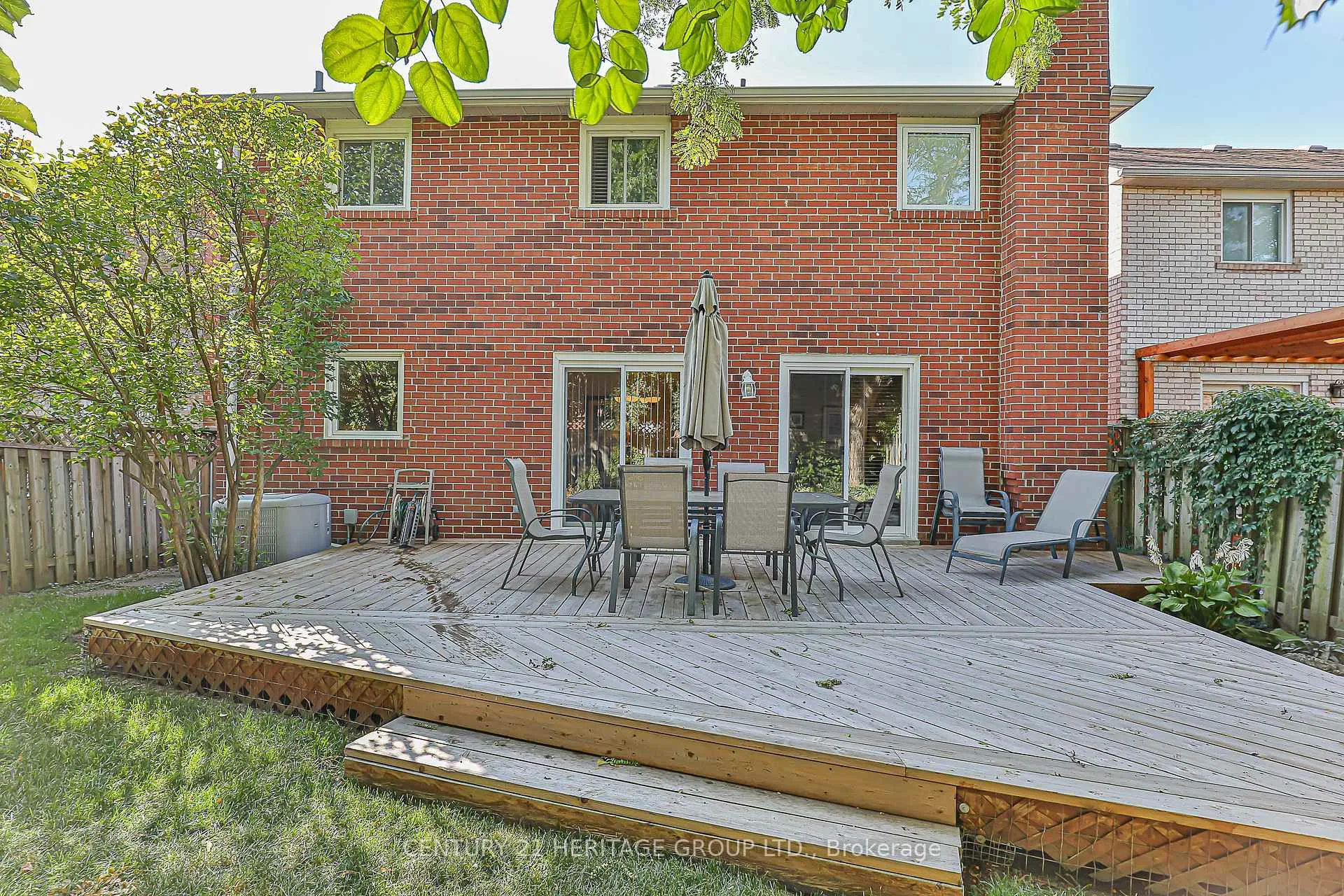 Photo 22 of 30 Rimmington Drive, Vaughan, Brownridge — HOMEH
