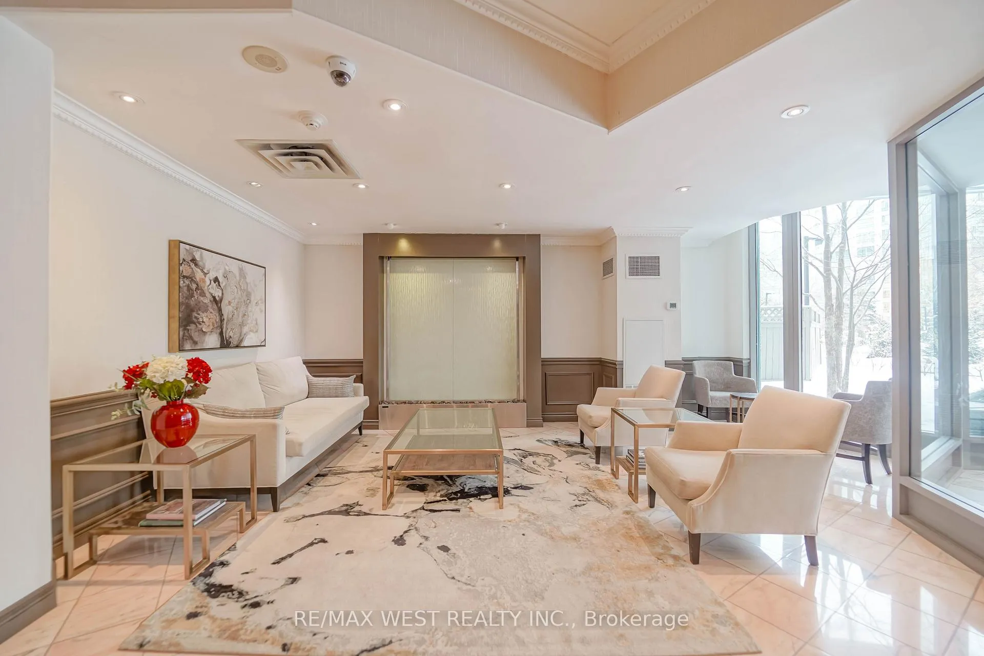 Photo 2 of Unit Lph12, 7825 Bayview Avenue, Markham, Aileen-Willowbrook — HOMEH