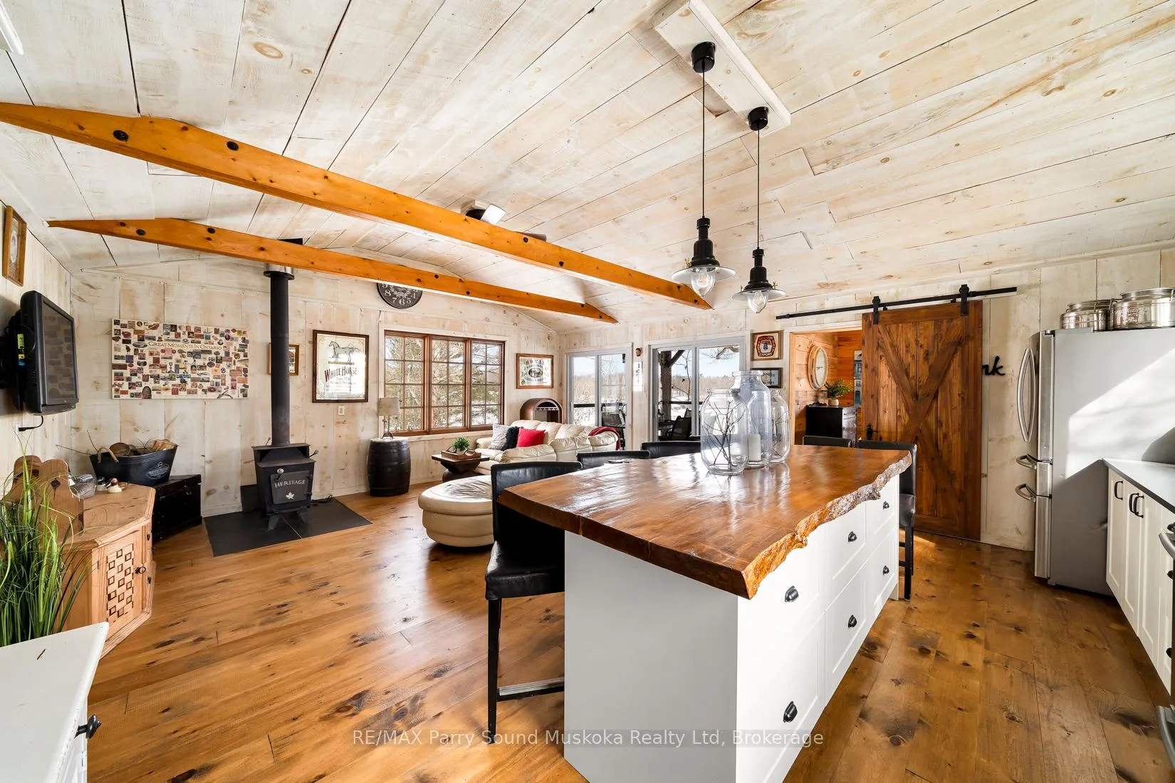 Photo 15 of 18 Inverlochy Road, Carling — HOMEH