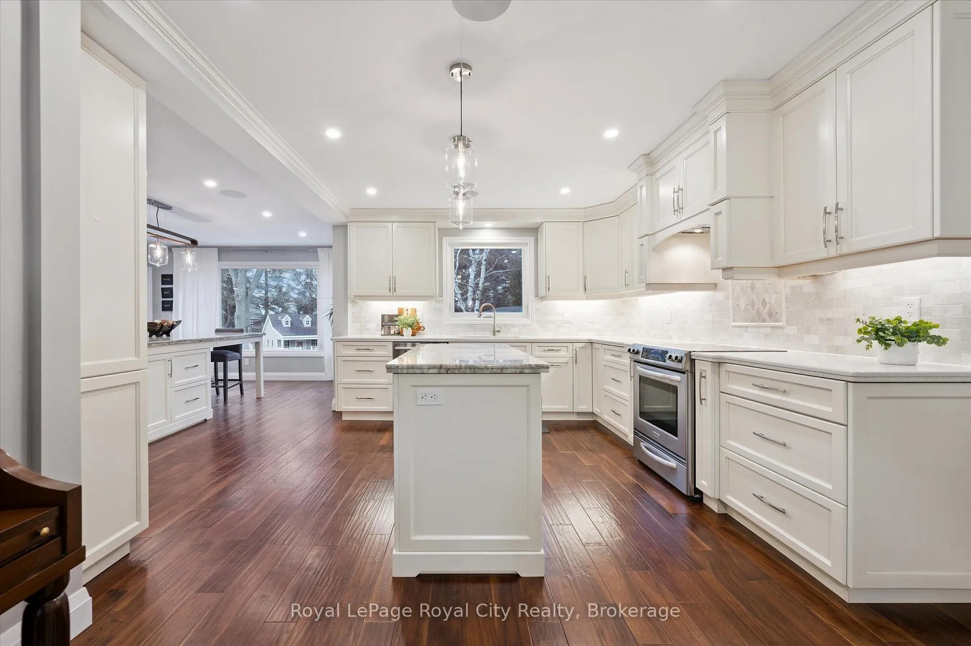 Photo 8 of 60 Hands Drive, Guelph, Kortright East — HOMEH