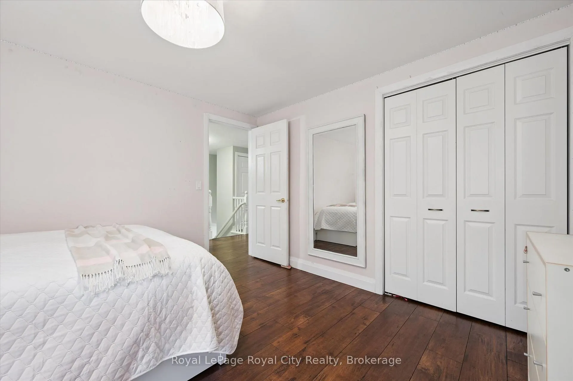 Photo 23 of 60 Hands Drive, Guelph, Kortright East — HOMEH