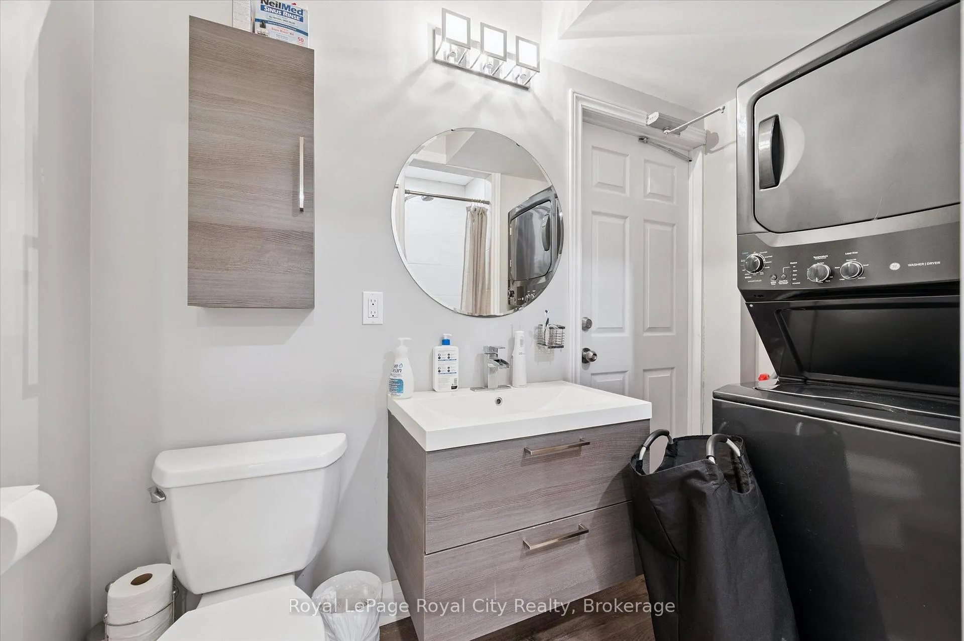 Photo 31 of 60 Hands Drive, Guelph, Kortright East — HOMEH