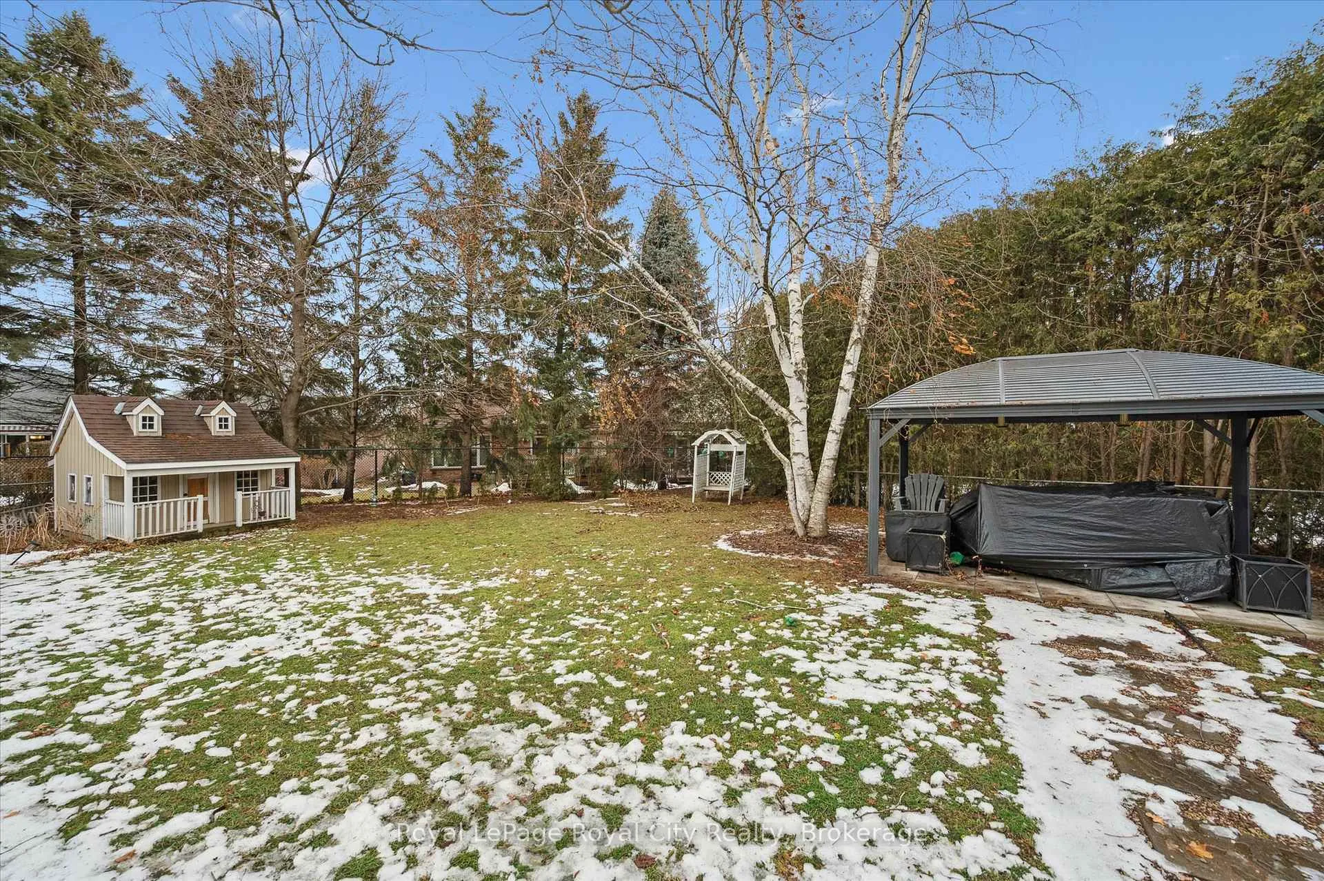 Photo 43 of 60 Hands Drive, Guelph, Kortright East — HOMEH