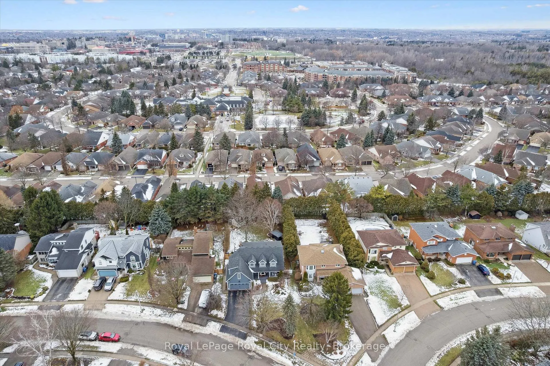 Photo 48 of 60 Hands Drive, Guelph, Kortright East — HOMEH