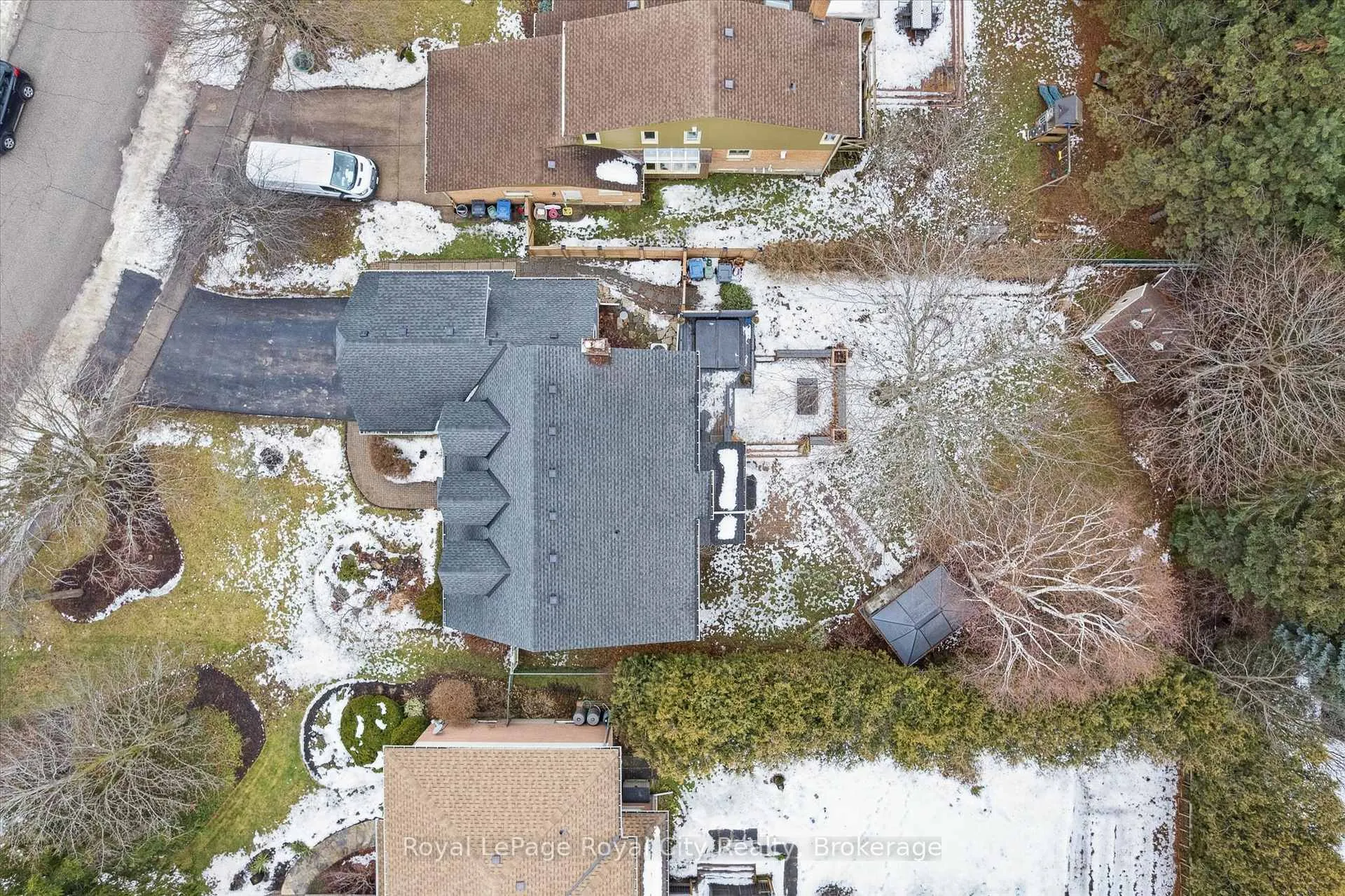 Photo 49 of 60 Hands Drive, Guelph, Kortright East — HOMEH