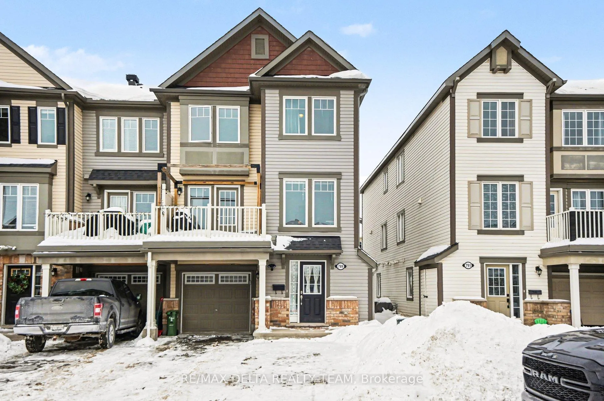 Photo 1 of 789 Mayfly Crescent, Ottawa, Barrhaven - Half Moon Bay — HOMEH