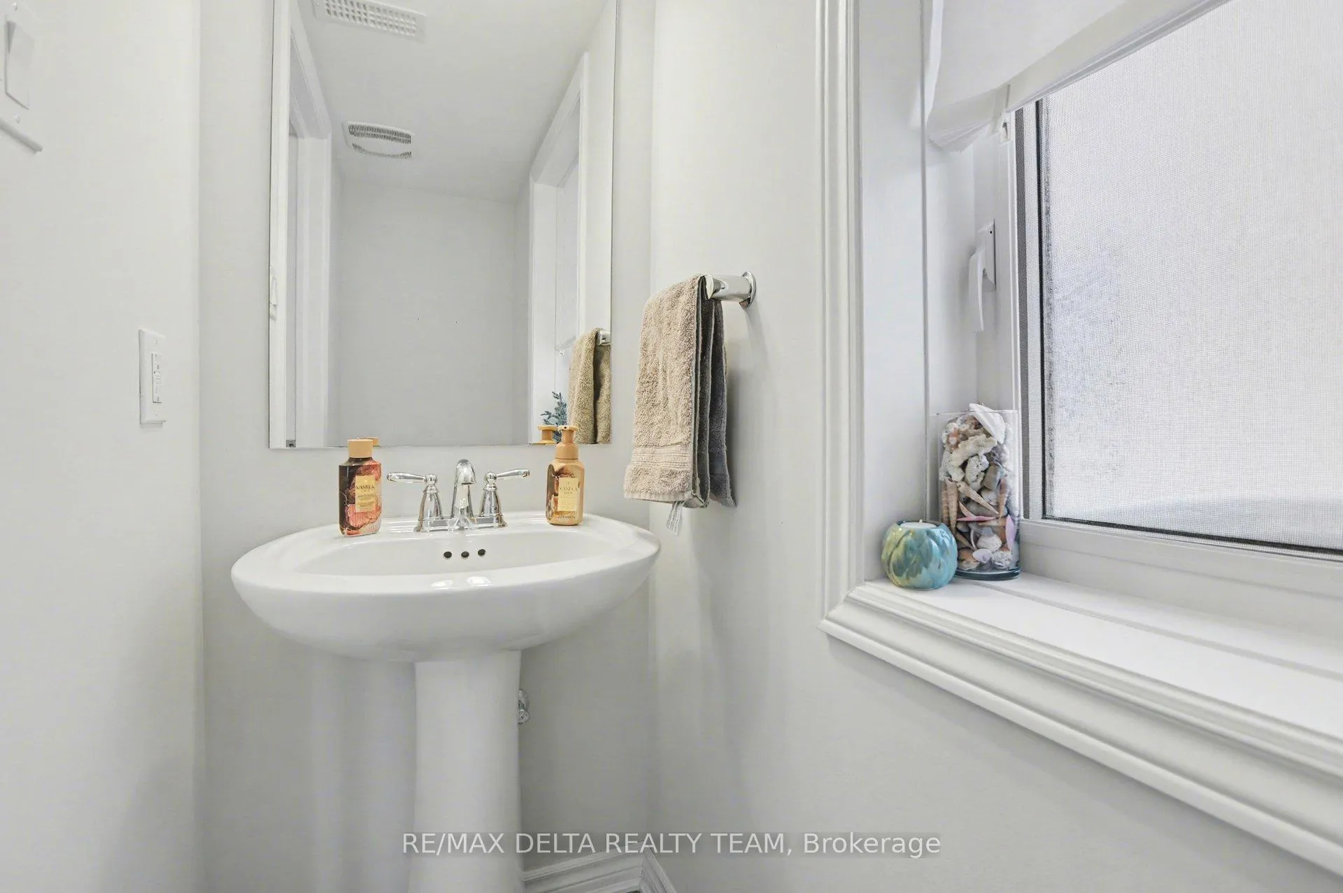 Photo 8 of 789 Mayfly Crescent, Ottawa, Barrhaven - Half Moon Bay — HOMEH