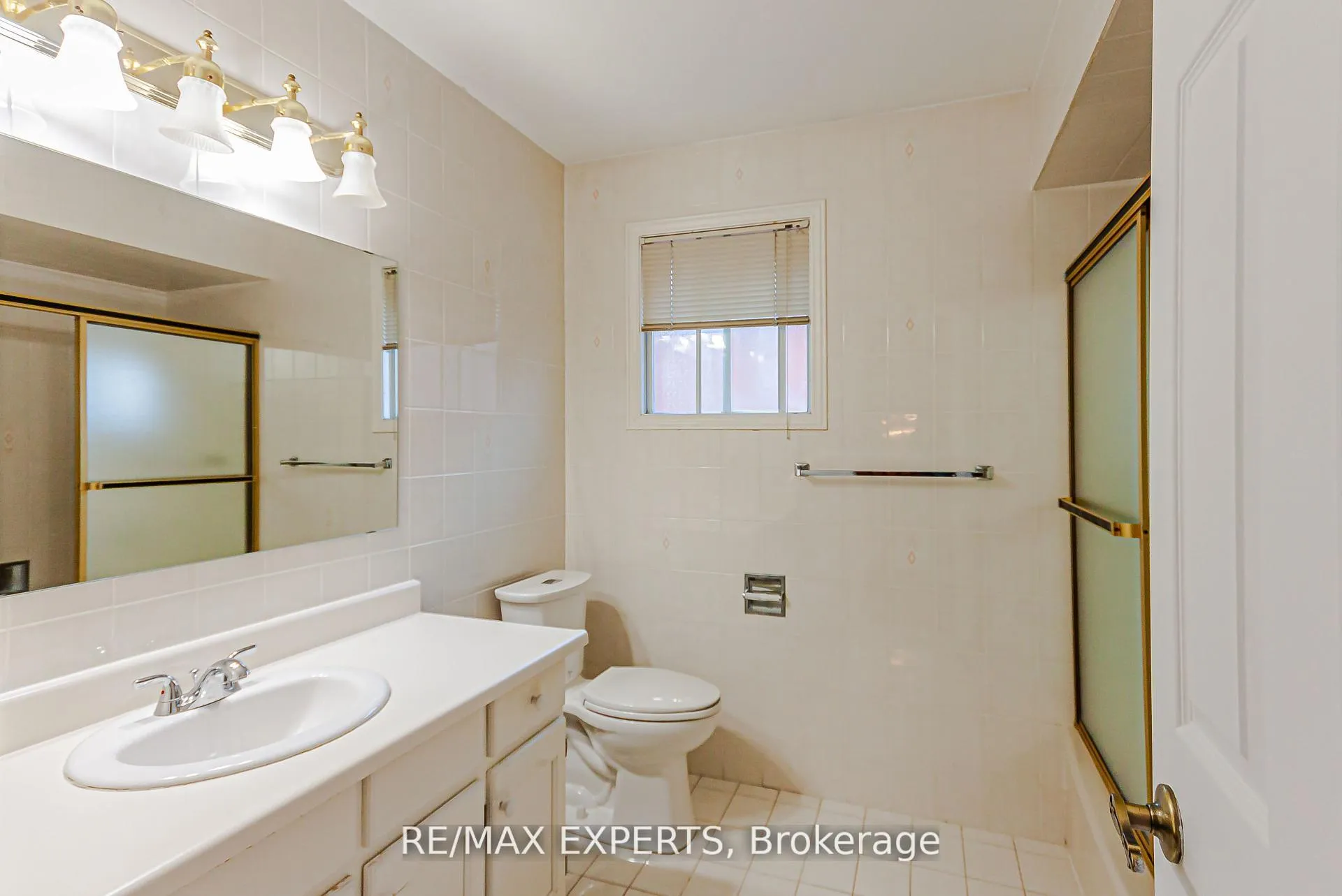 Photo 28 of 100 Nimbus Place, Vaughan, East Woodbridge — HOMEH