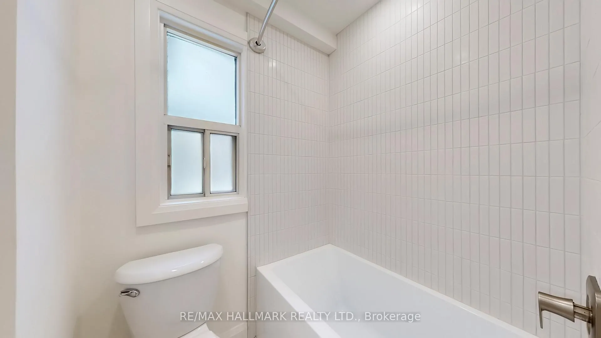 Photo 29 of 911 Logan Avenue, Toronto, Playter Estates-Danforth — HOMEH