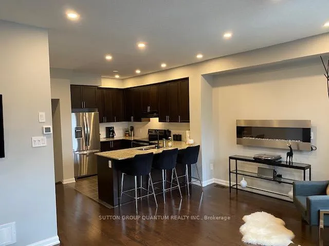 Photo 1 of Unit 123, 165 Hampshire Way, Milton, Dempsey — HOMEH