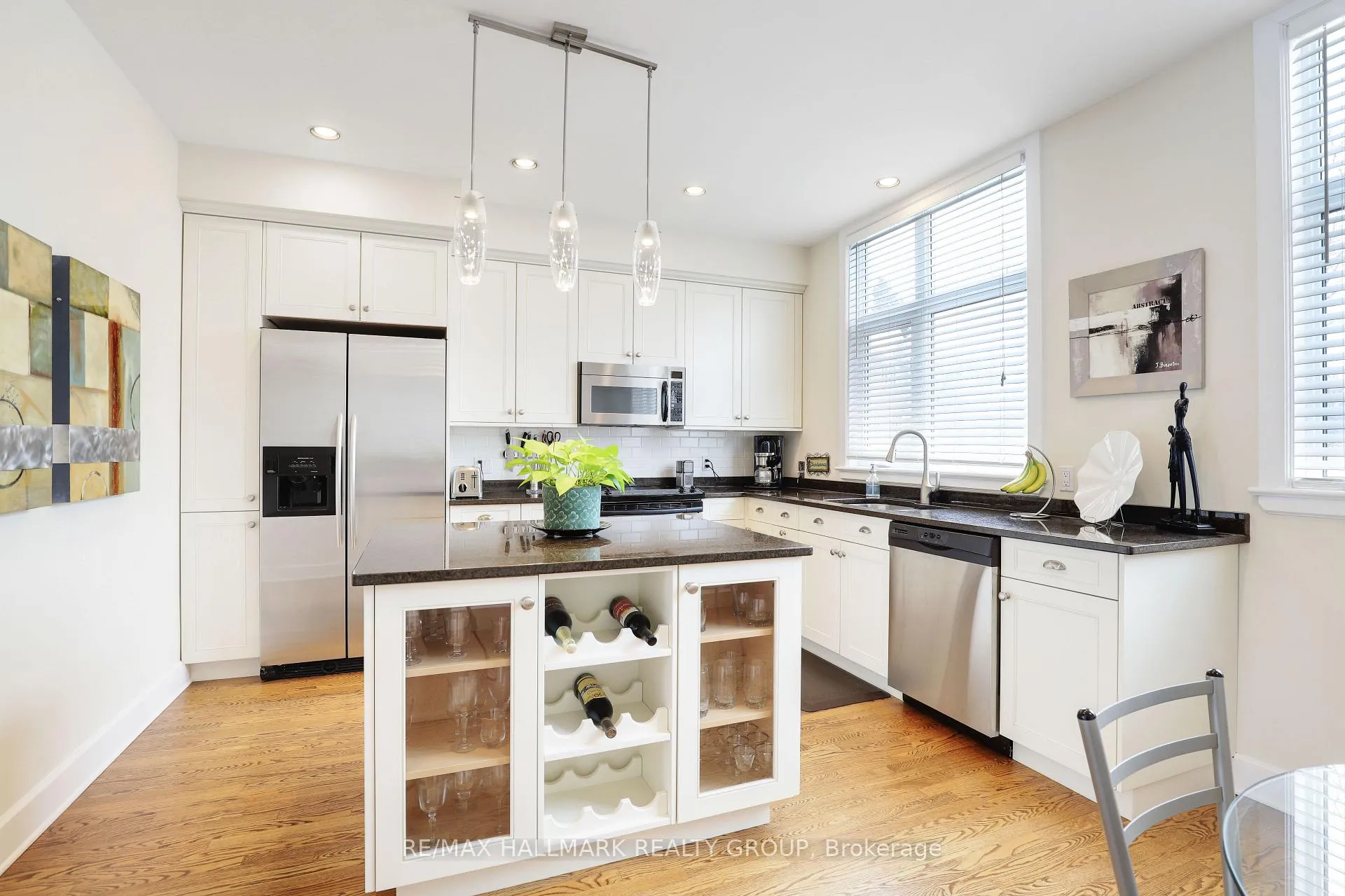 Photo 20 of 5 Nautica Private, Ottawa, Crystal Beach — HOMEH