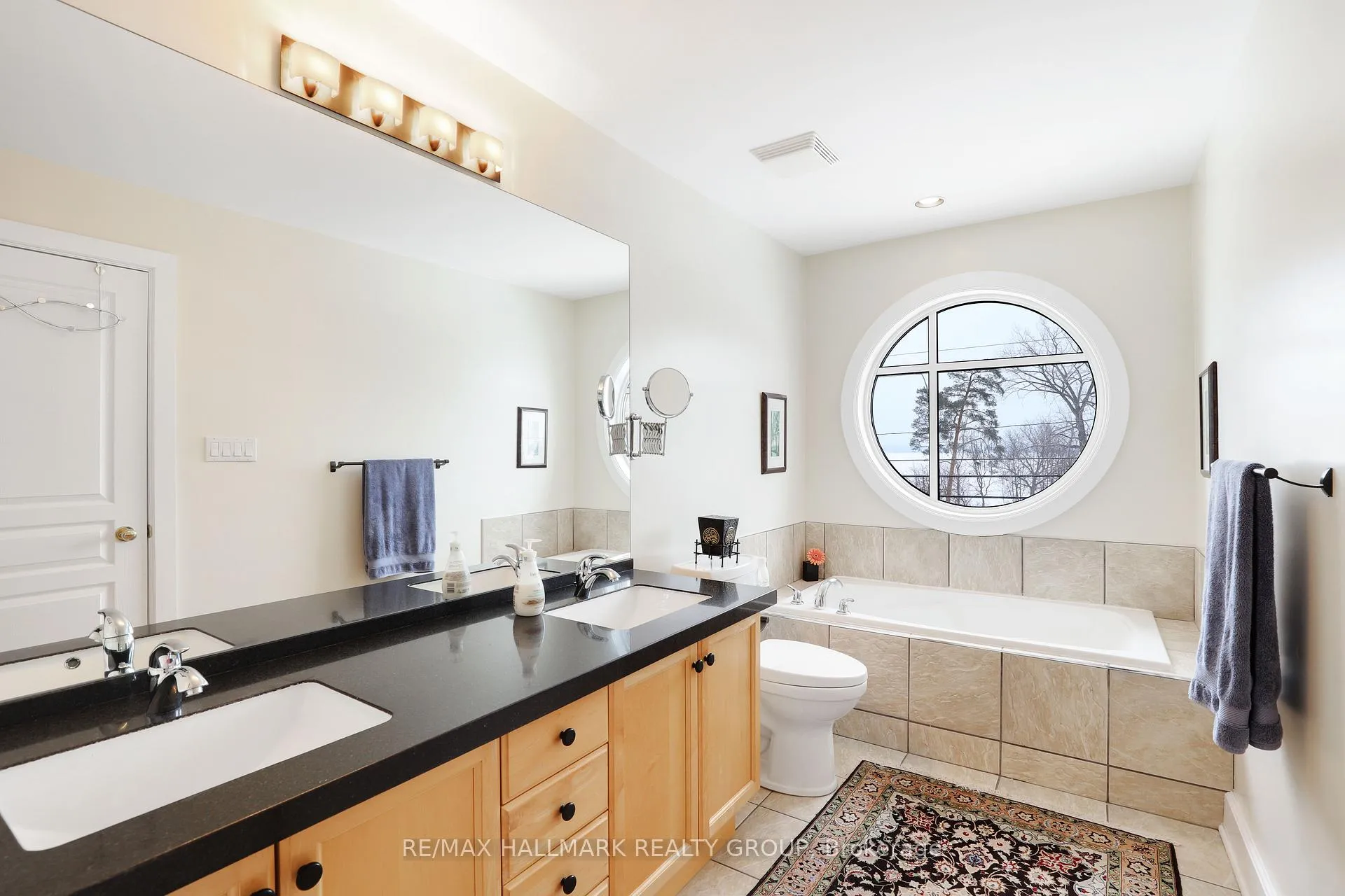 Photo 28 of 5 Nautica Private, Ottawa, Crystal Beach — HOMEH
