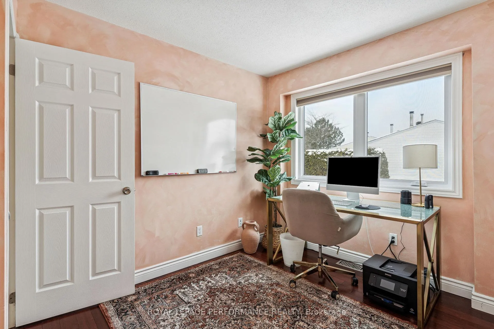 Photo 28 of 172 Claiborne Way, Ottawa, Queenswood Heights South — HOMEH