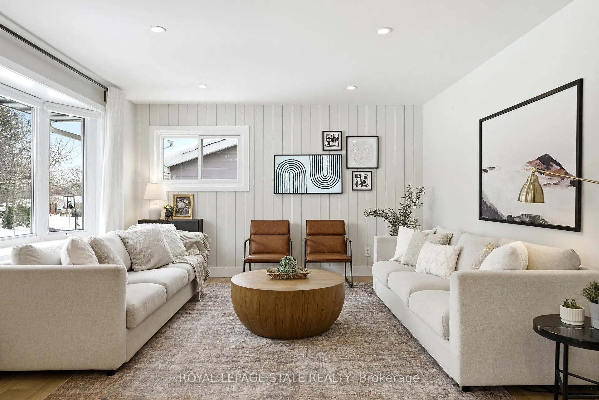 Photo 9 of 2128 Falmouth Terrace, Burlington, Brant Hills — HOMEH