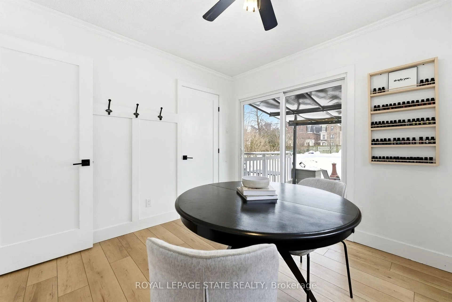 Photo 22 of 2128 Falmouth Terrace, Burlington, Brant Hills — HOMEH
