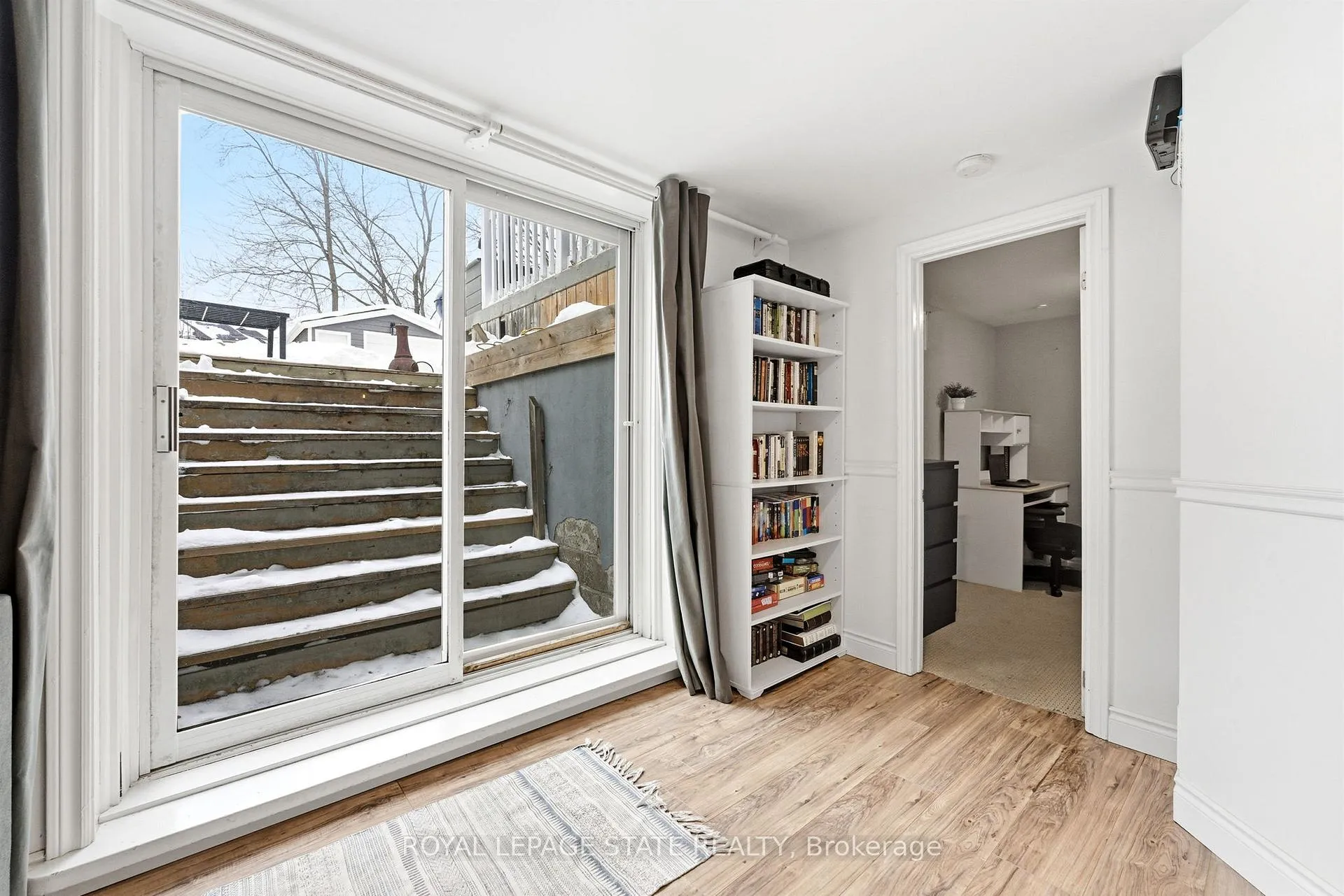 Photo 32 of 2128 Falmouth Terrace, Burlington, Brant Hills — HOMEH