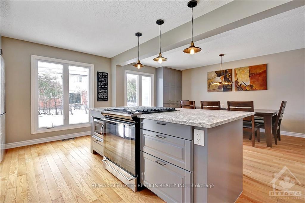 Photo 2 of 3426 Uplands Drive, Ottawa, Hunt Club — HOMEH